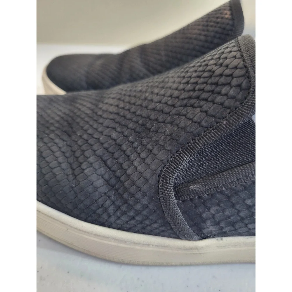 Sofft Somers Slip On Sneakers Black Snakeskin Look Leather Shoes Women 9.5M